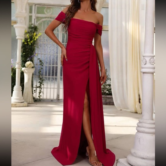 Luxe off shoulder draped hem slit thigh party formal prom wedding gown dress - Picture 10 of 16